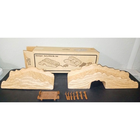 Schaper Stomper Wild Mountain Set 4X4 Foam Mountains Bridge Sticks 1980 RARE Box - Picture 2 of 8
